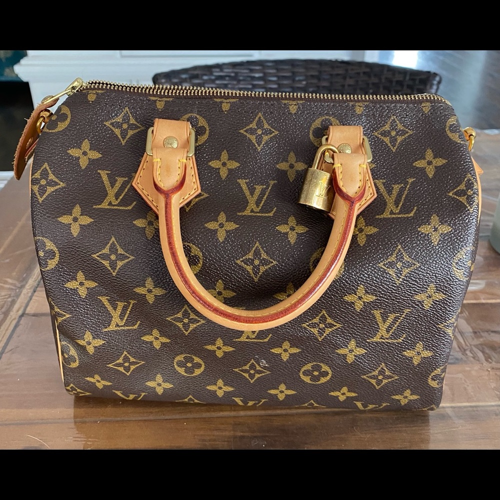 Louis Vuitton Speedy 25